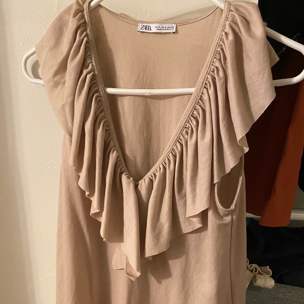 Zara Ruffle Dress - Picture 2 of 3
